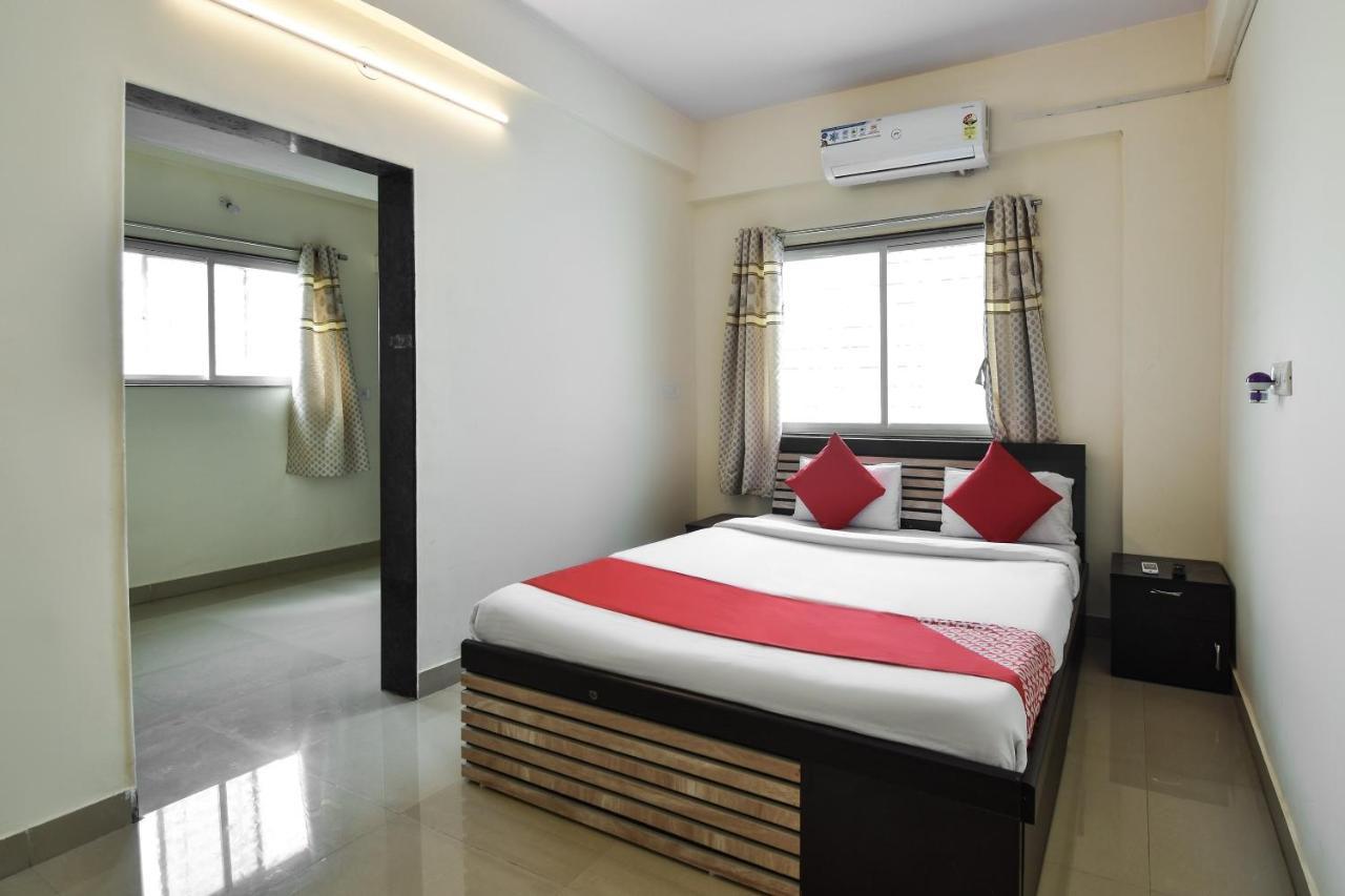 Hotel O Felicita Inn Near Seasons Mall Kharadi Exteriör bild
